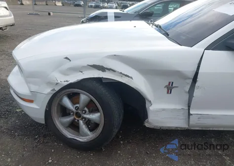 2007 Ford Mustang V6 Deluxe/V6 Premium из США, поврежденный, VIN 1ZVFT80NX75367235